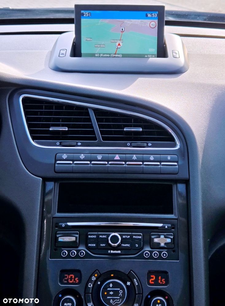 Peugeot 5008 HDI 115 Allure - 38
