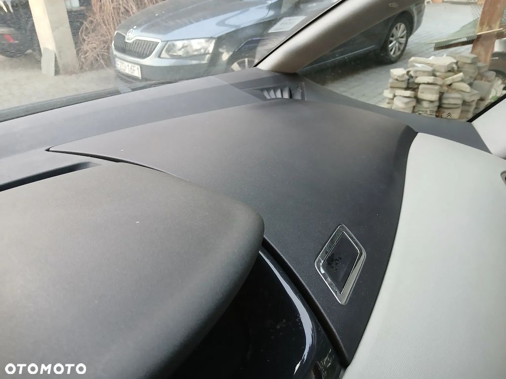 Citroën C4 Picasso - 15