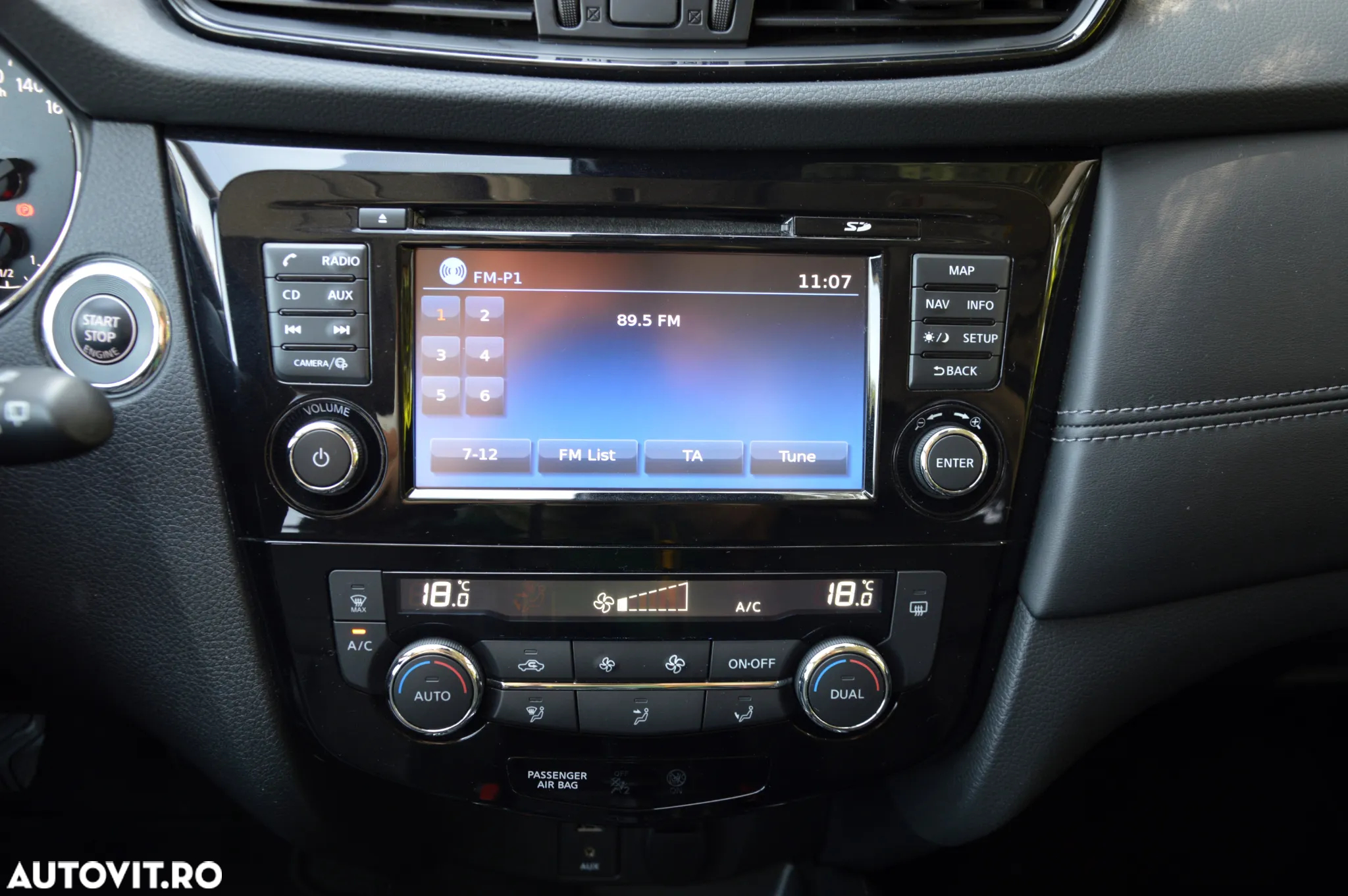 Nissan X-Trail 1.6 DIG-T Tekna - 29