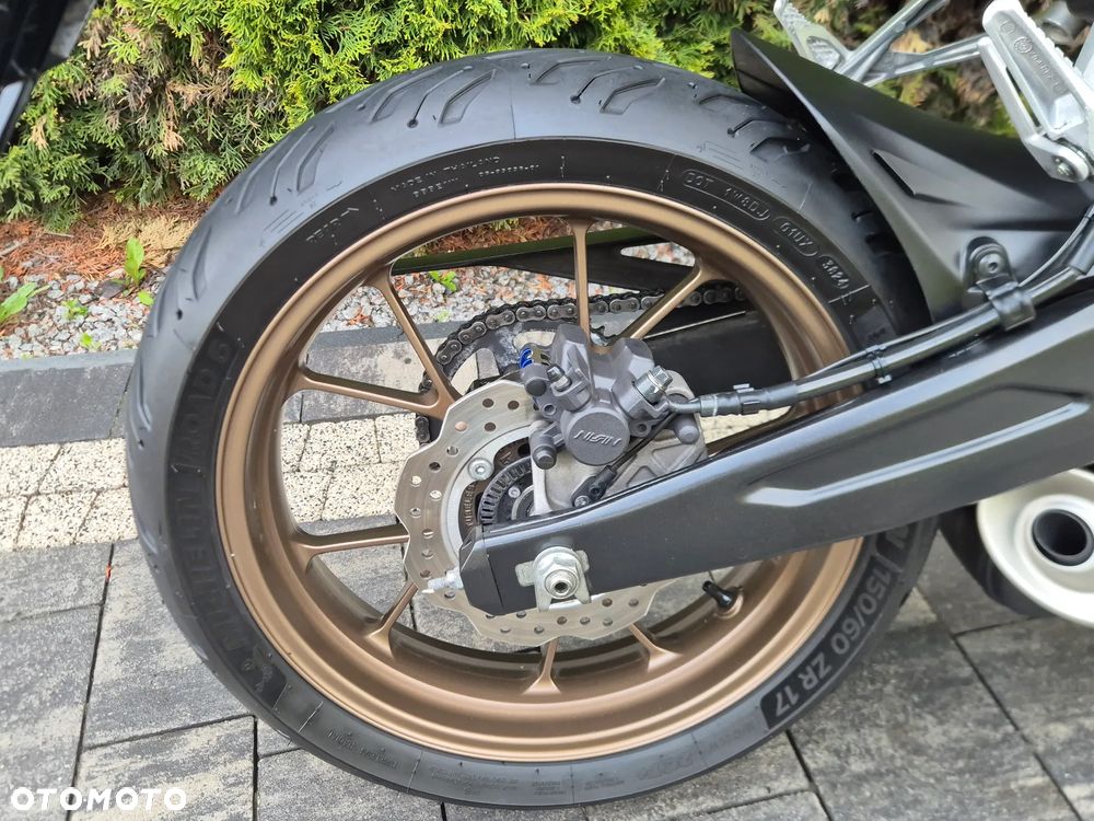 Honda CB - 13