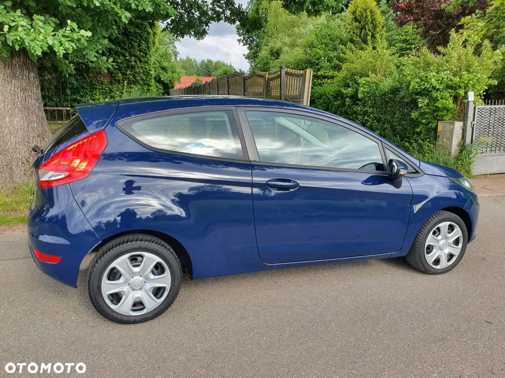 Ford Fiesta 1.25 Trend Edition - 9