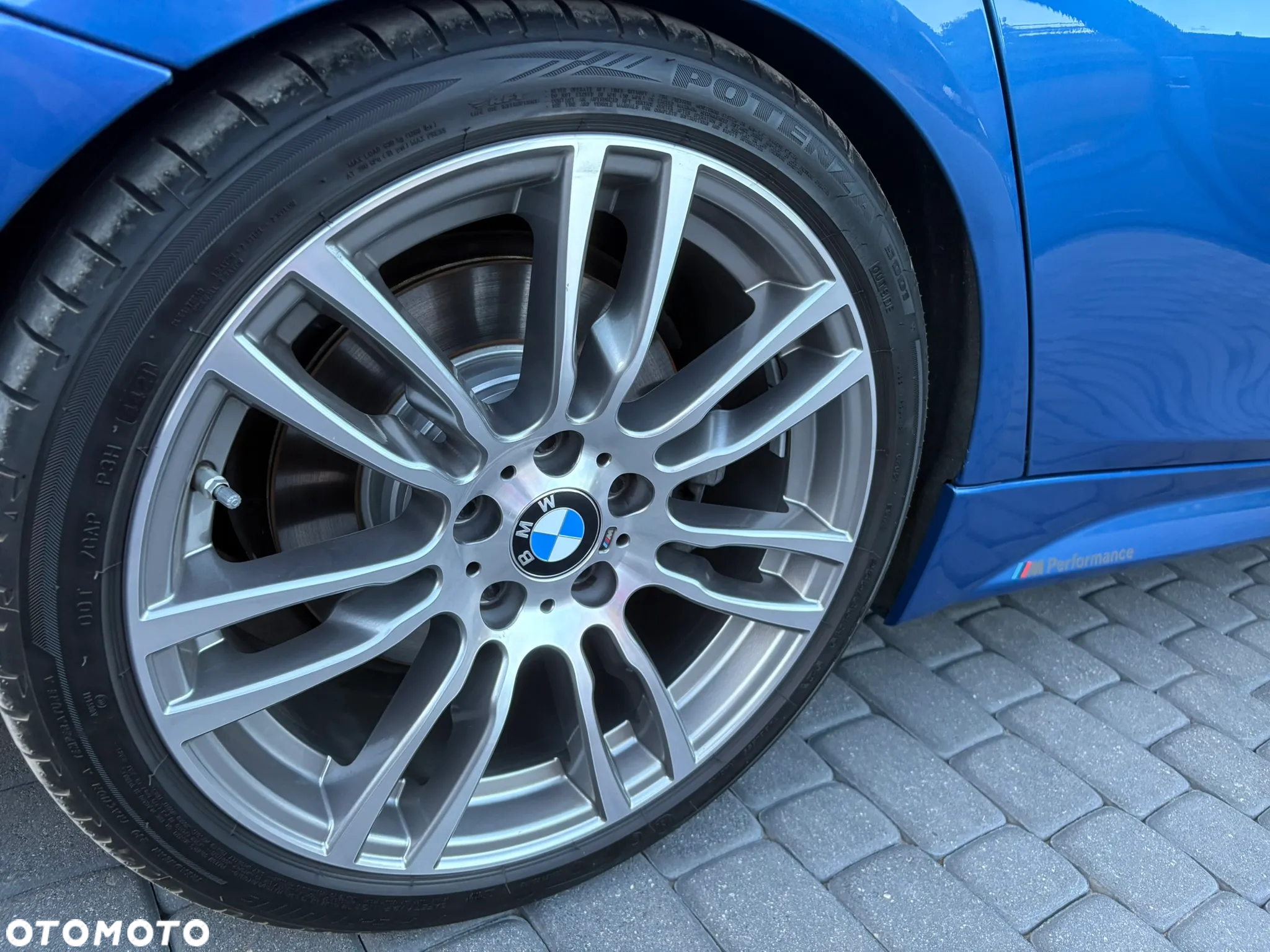 BMW Seria 3 335i xDrive M Sport - 13