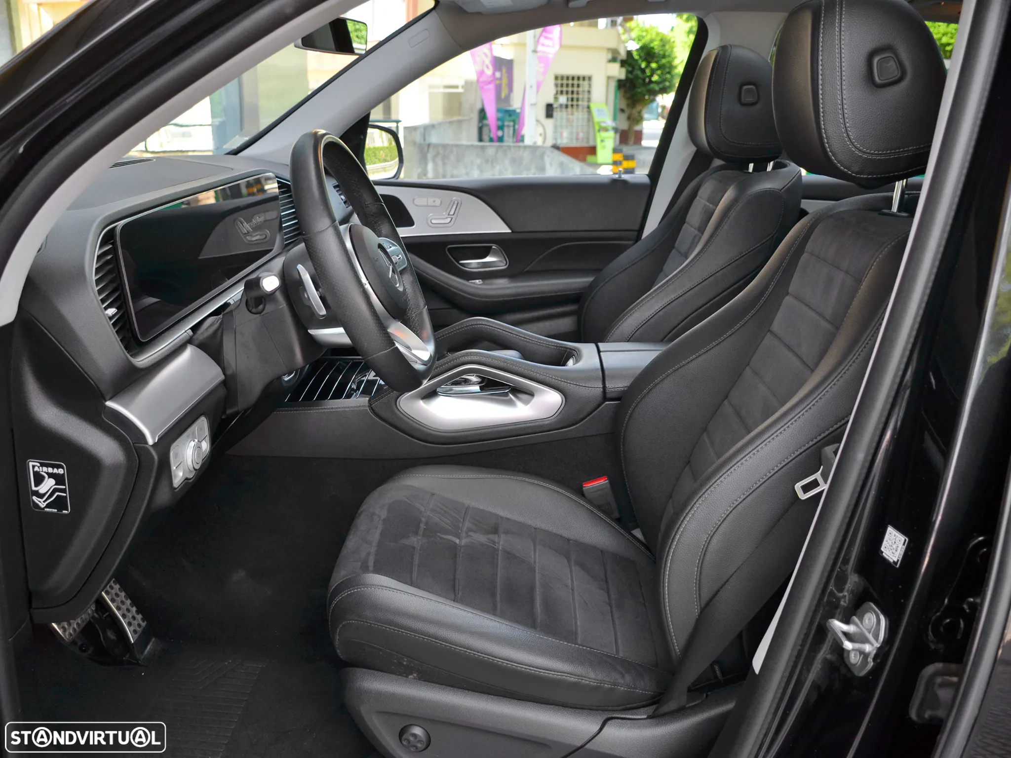 Mercedes-Benz GLE 300 d 4Matic - 15
