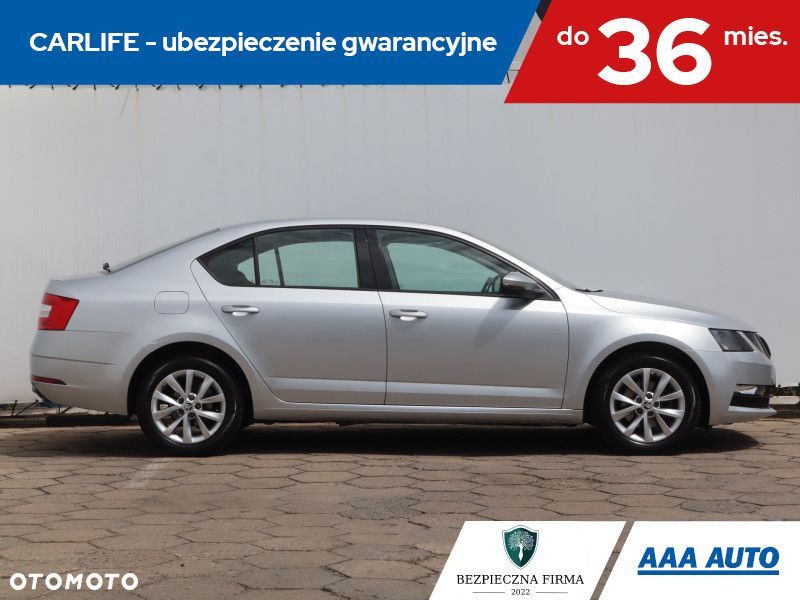 Skoda Octavia - 8