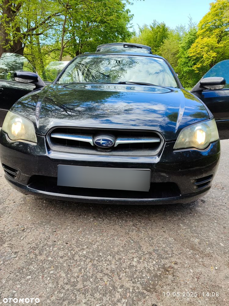 Subaru Legacy SW 2.0i MT - 4