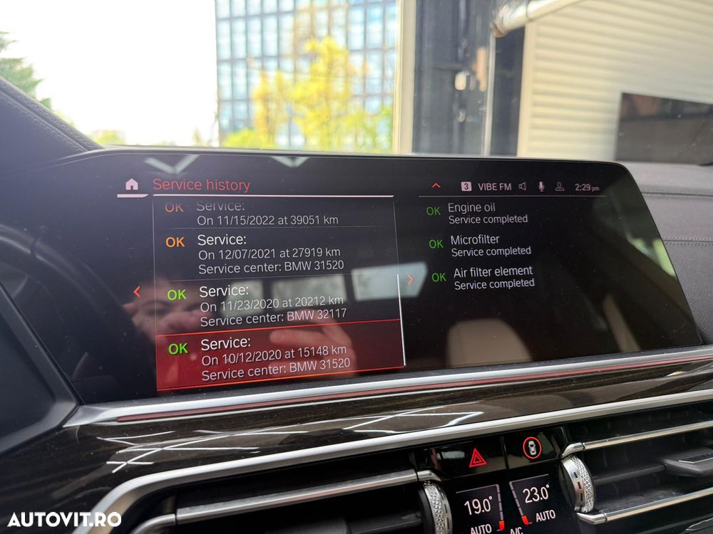 BMW X5 xDrive40i - 12