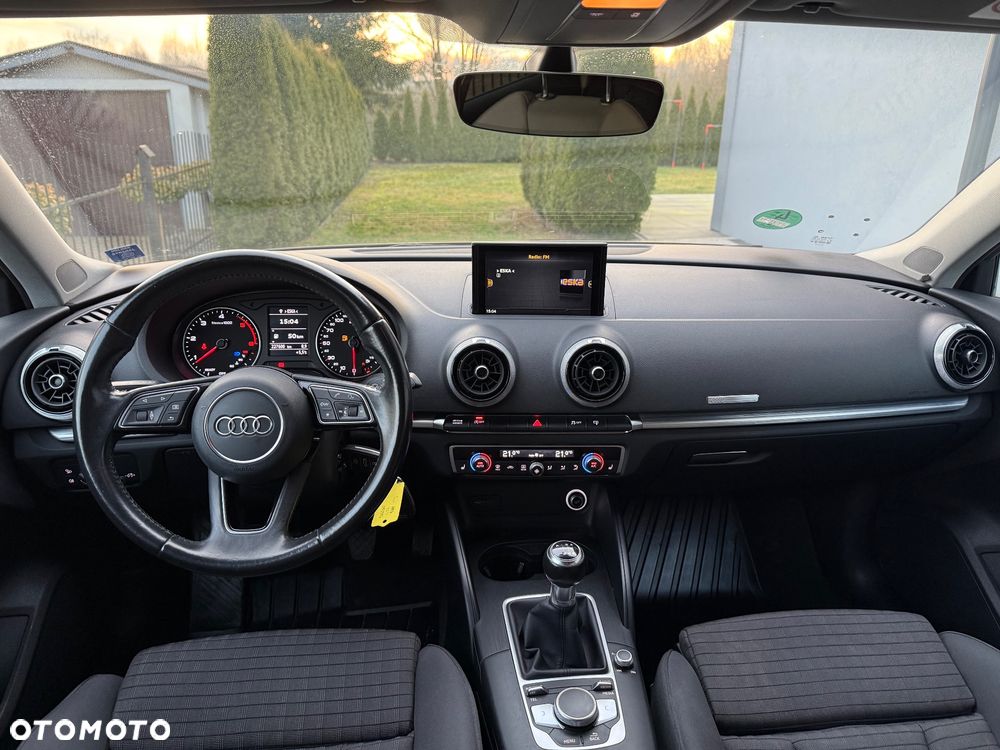 Audi A3 Sportback 1.6 TDI(clean diesel) Ambition - 9