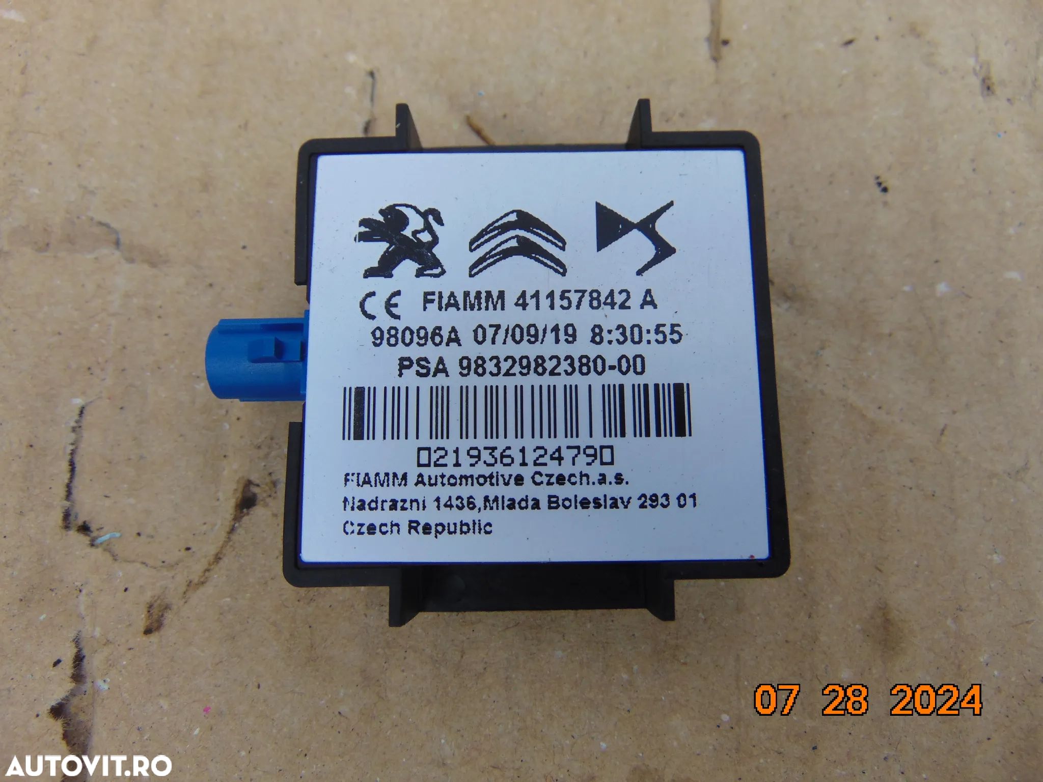 Modul antena Peugeot 208 dupa 2018 opel corsa f 5008 2008 3008 citroen c4 c5 mokka b cod 9832982380 - 1