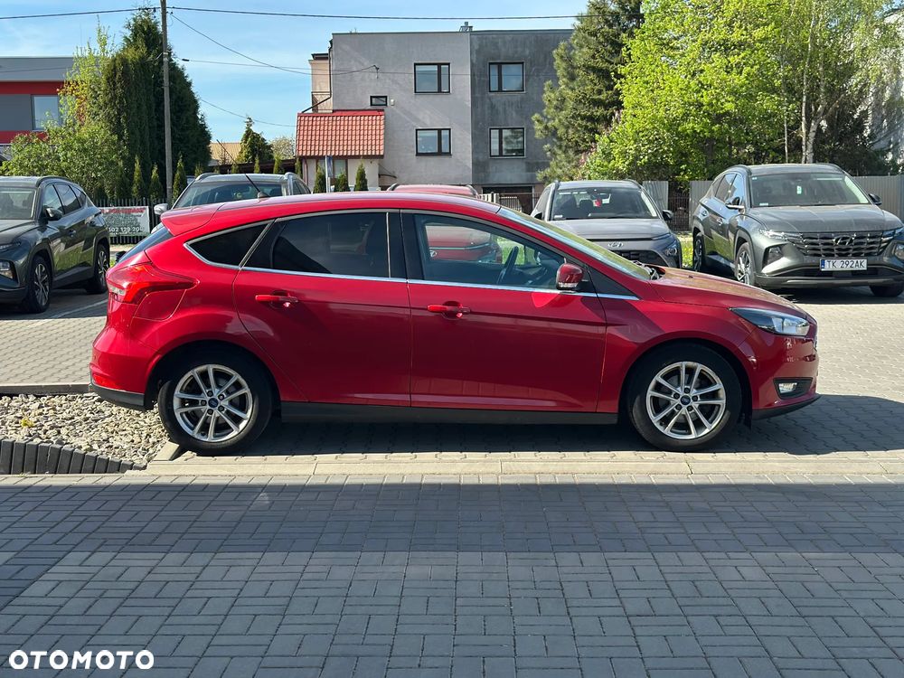 Ford Focus 1.6 SYNC Edition - 4