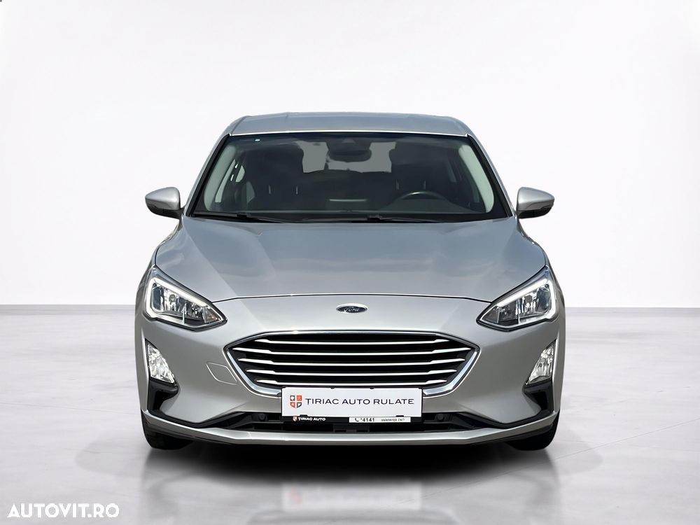 Ford Focus - 10