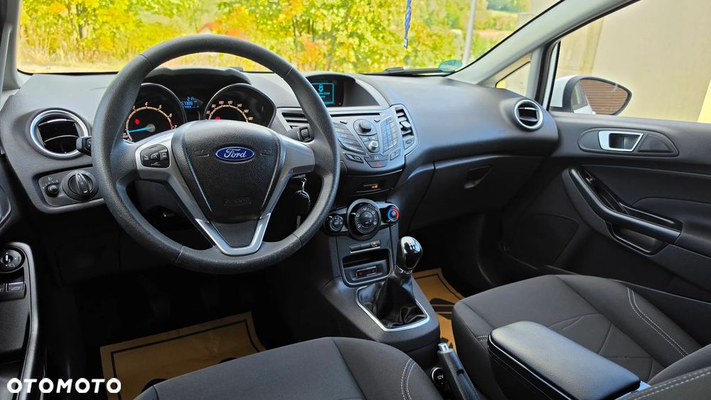 Ford Fiesta 1.25 Champions Edition - 15
