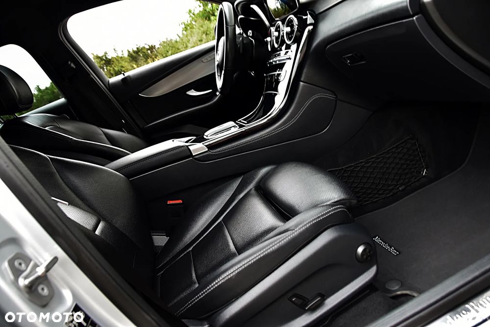 Mercedes-Benz GLC 200 4-Matic - 22