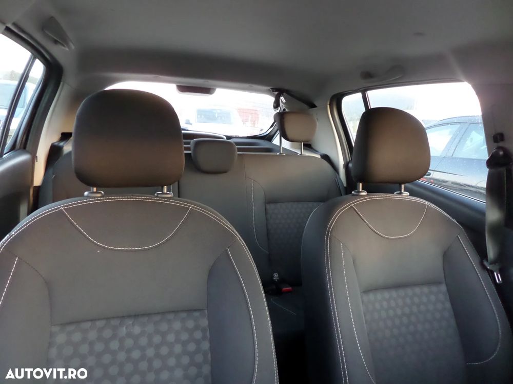 Dacia Sandero 1.5 dCI Prestige - 17