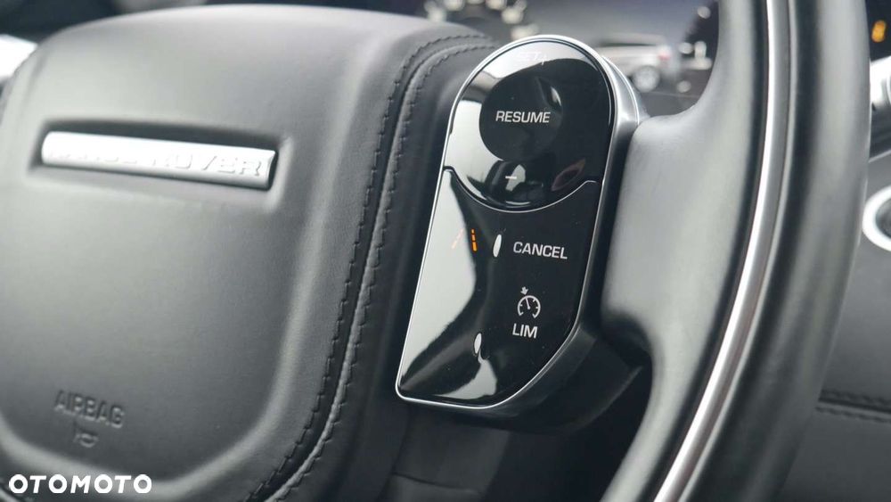 Land Rover Range Rover Evoque - 12