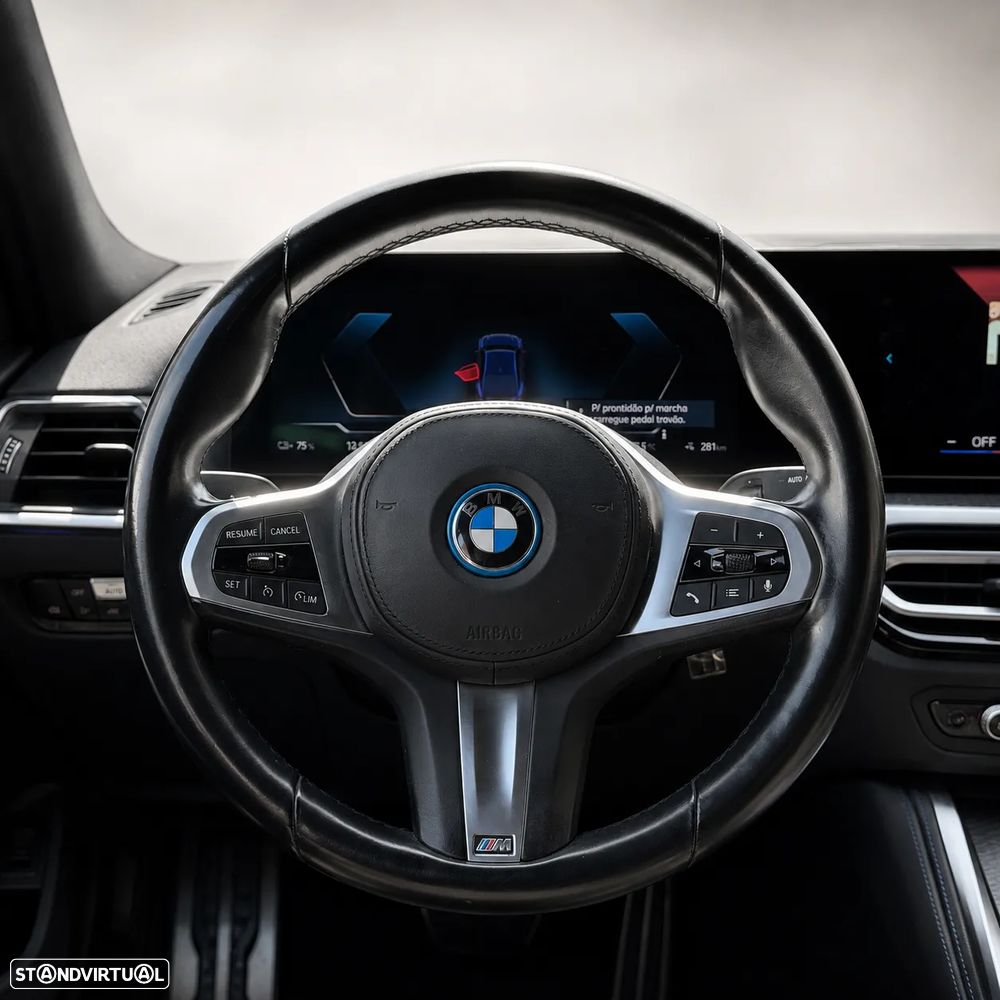 BMW i4 eDrive40 Pack Desportivo M - 13