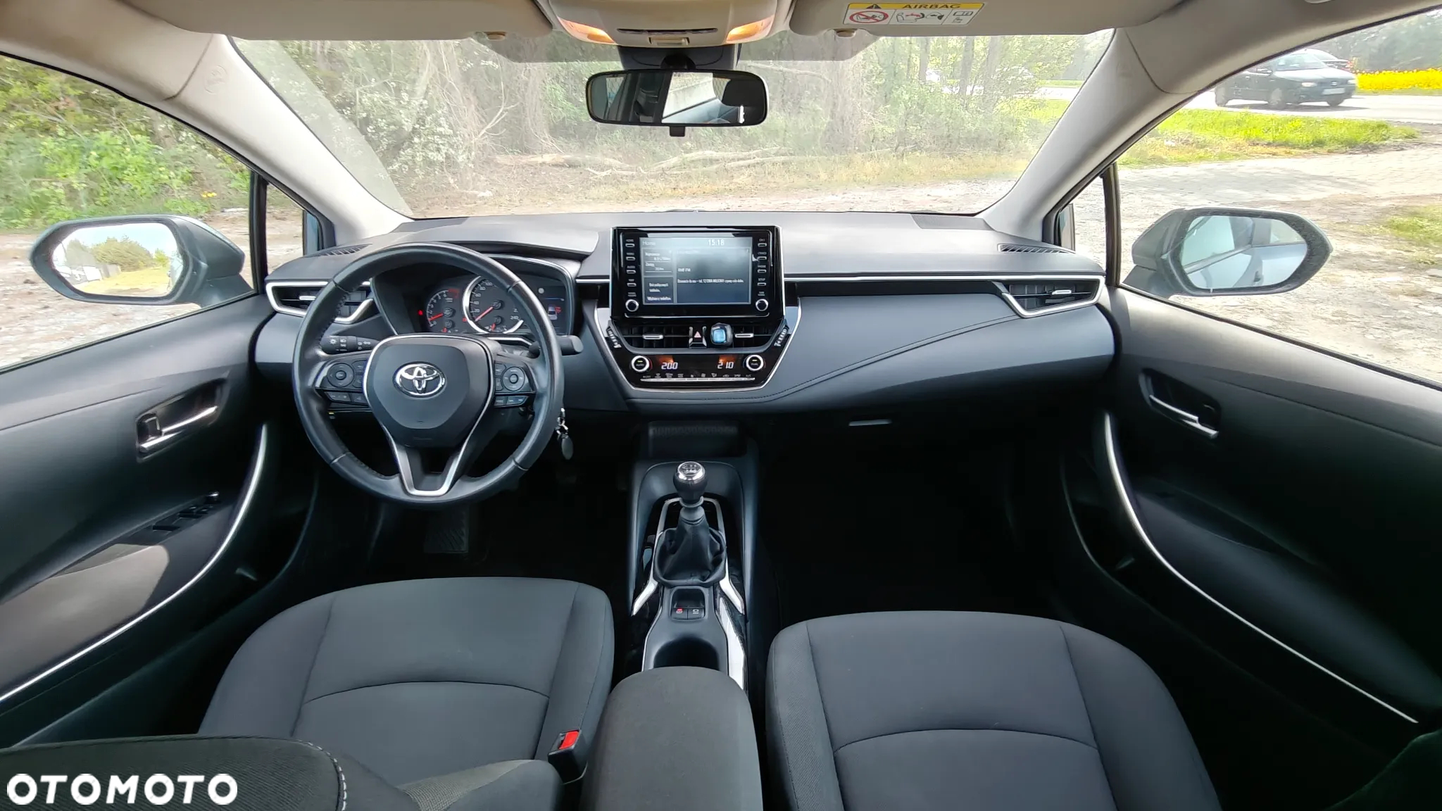 Toyota Corolla 1.6 Comfort - 12