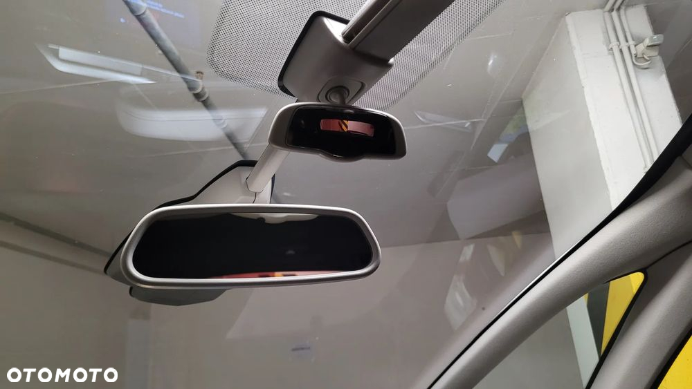 Citroën C4 SpaceTourer 1.2 PureTech Shine S&S - 19