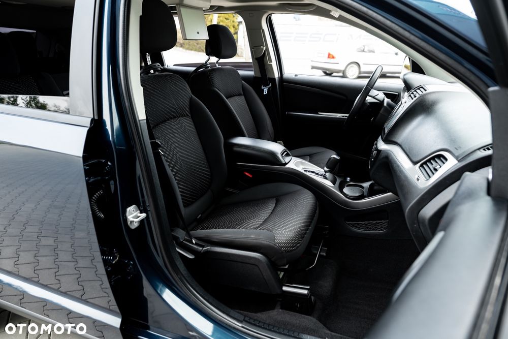 Dodge Journey - 25