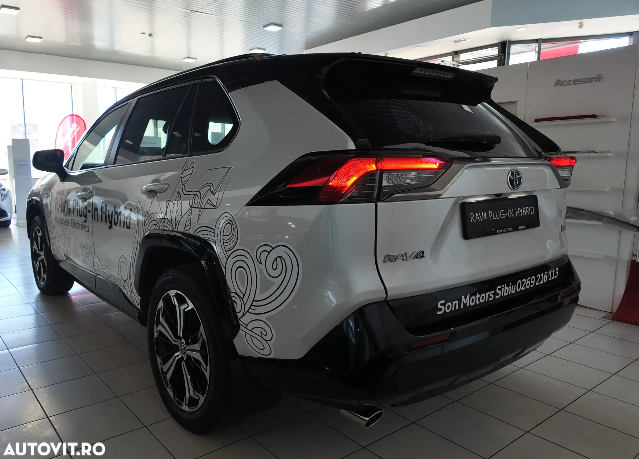 Toyota RAV4 2.5 PHEV VVT-iE 4x4 Style Bi-Tone - 4