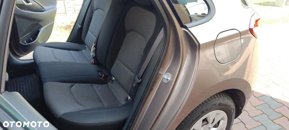Hyundai i30 1.5 DPI Comfort - 32