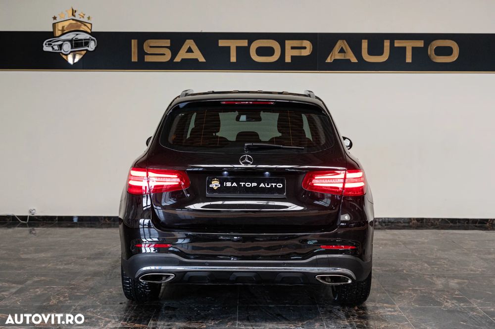 Mercedes-Benz GLC 250 4Matic 9G-TRONIC AMG Line - 32