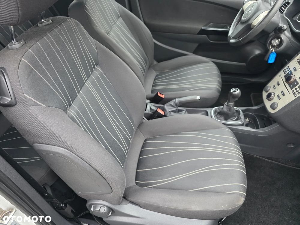 Opel Corsa 1.2 16V Easytronic Cosmo - 12