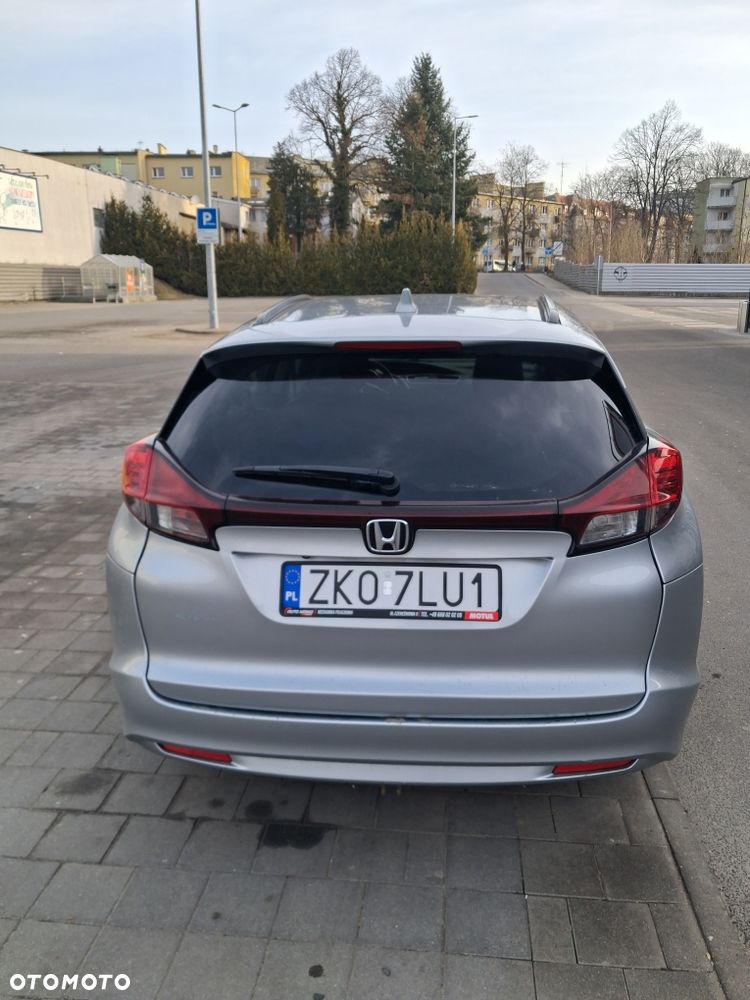 Honda Civic 1.6 i-DTEC Lifestyle (Honda Connect+) - 4