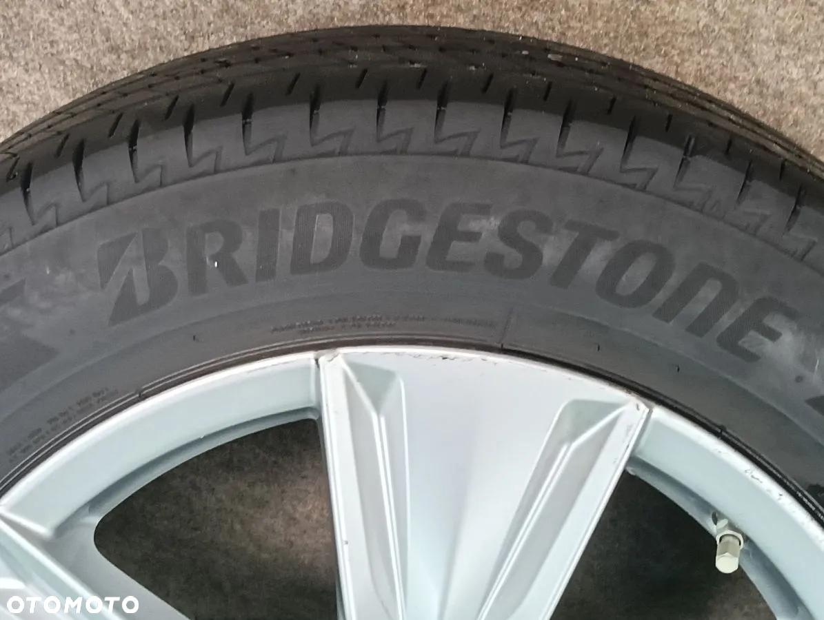 LEXUS UX od 2019r Koła z Oponami Letnimi 215/60R17 BRIDGESTONE 21r - 6
