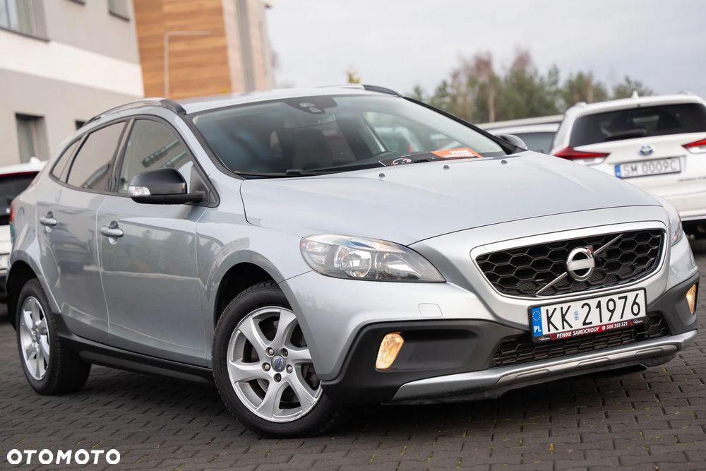 Volvo V40 Cross Country D3 Momentum - 3