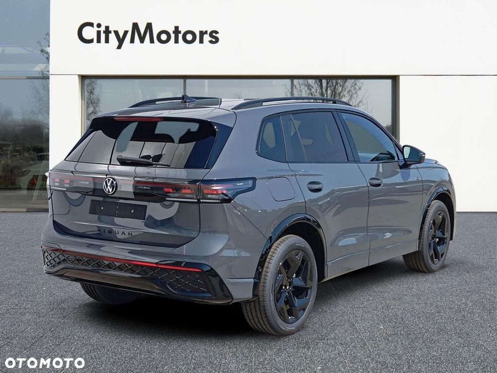 Volkswagen Tiguan - 7