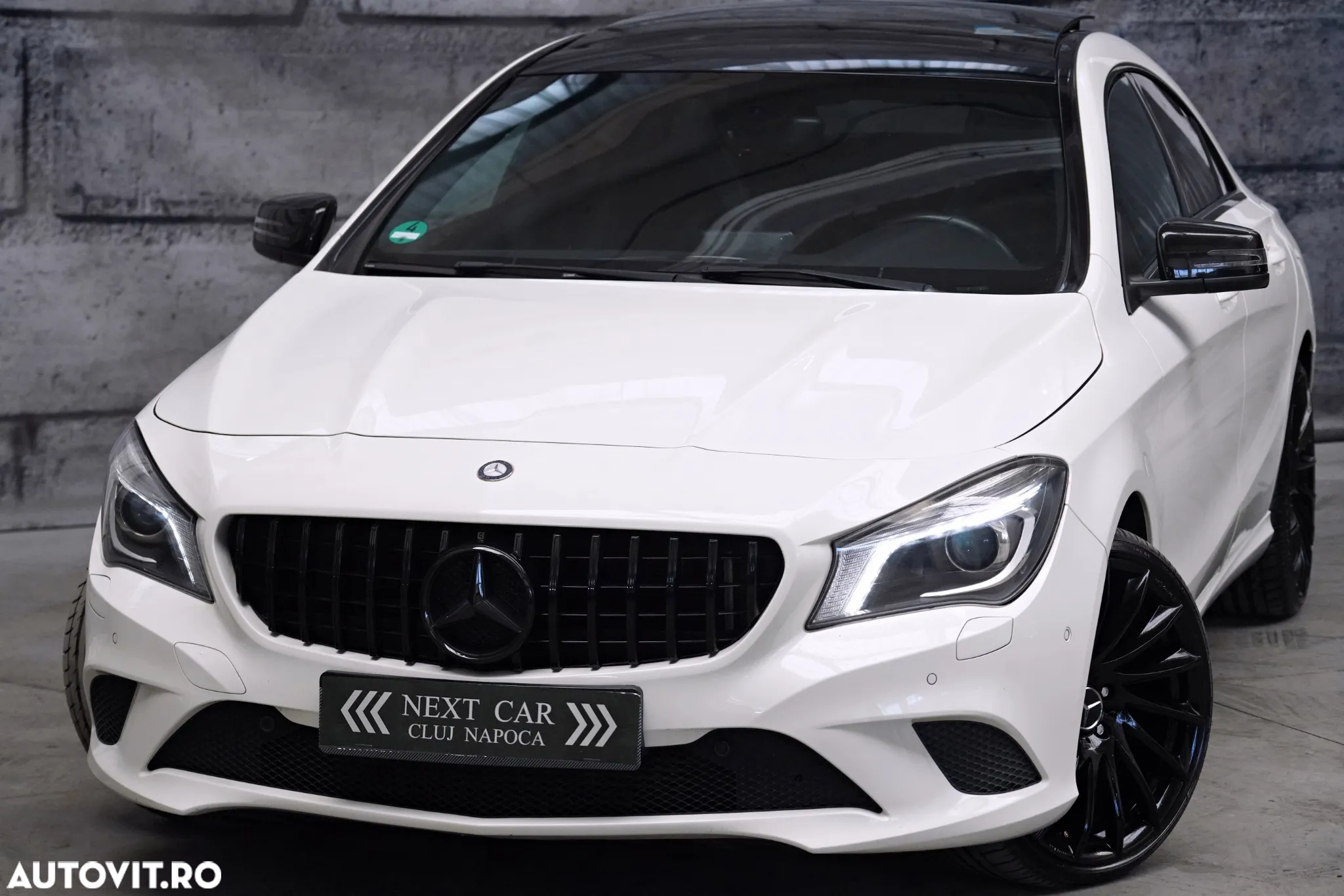 Mercedes-Benz CLA 220 CDI 7G-DCT AMG Line - 2