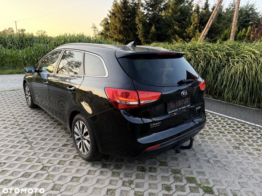 Kia Ceed - 3