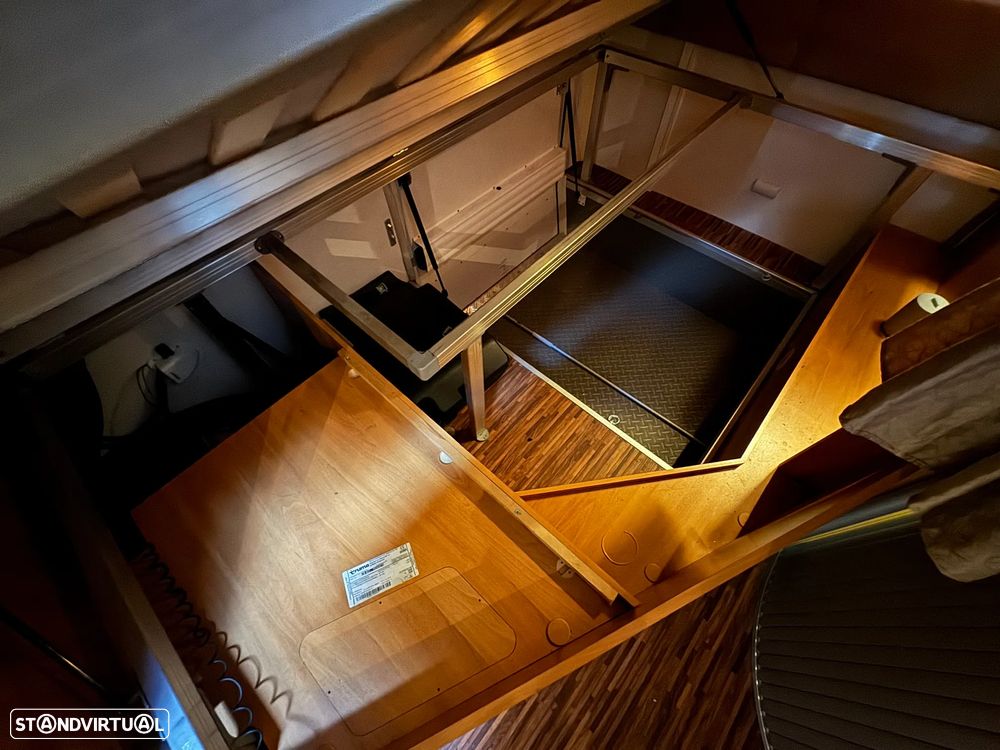 Hymer Classe B CL 654 3.0JTD - 35