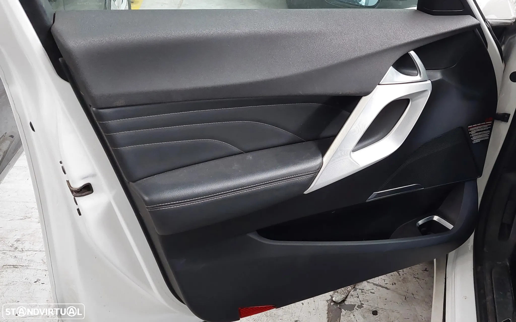CITROËN DS5 HATCHBACK HÍBRIDO PARA PEÇAS - 12