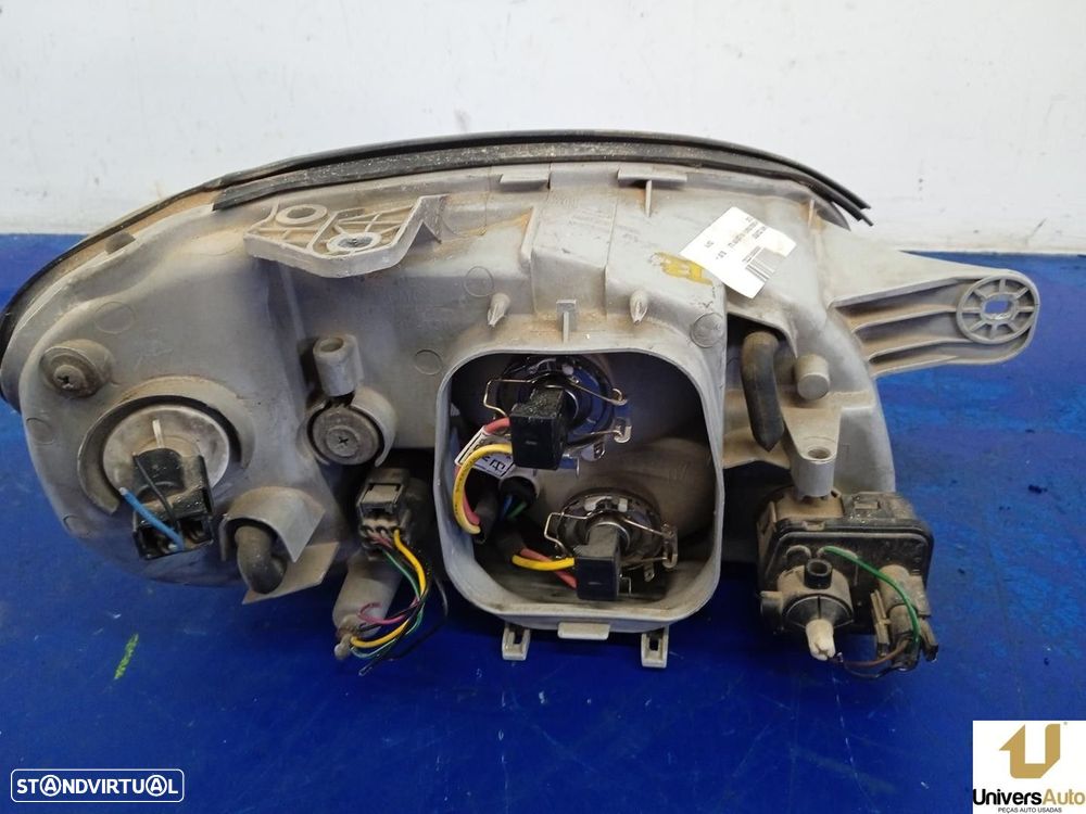 FAROL ESQUERDO HYUNDAI SONATA IV 2001 -G4JP - 4