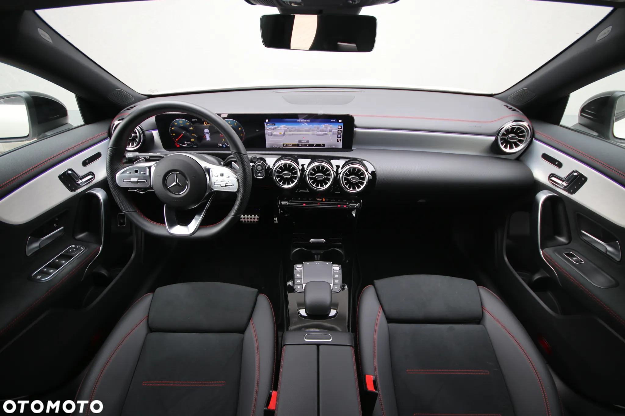 Mercedes-Benz CLA 200 AMG Line 7G-DCT - 17