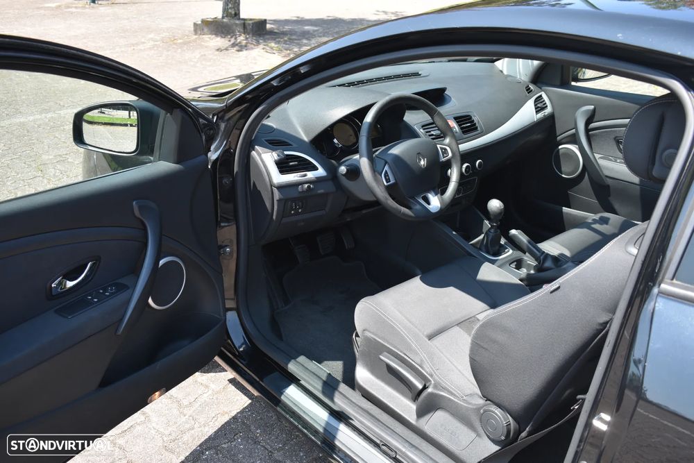 Renault Mégane Coupe - 9