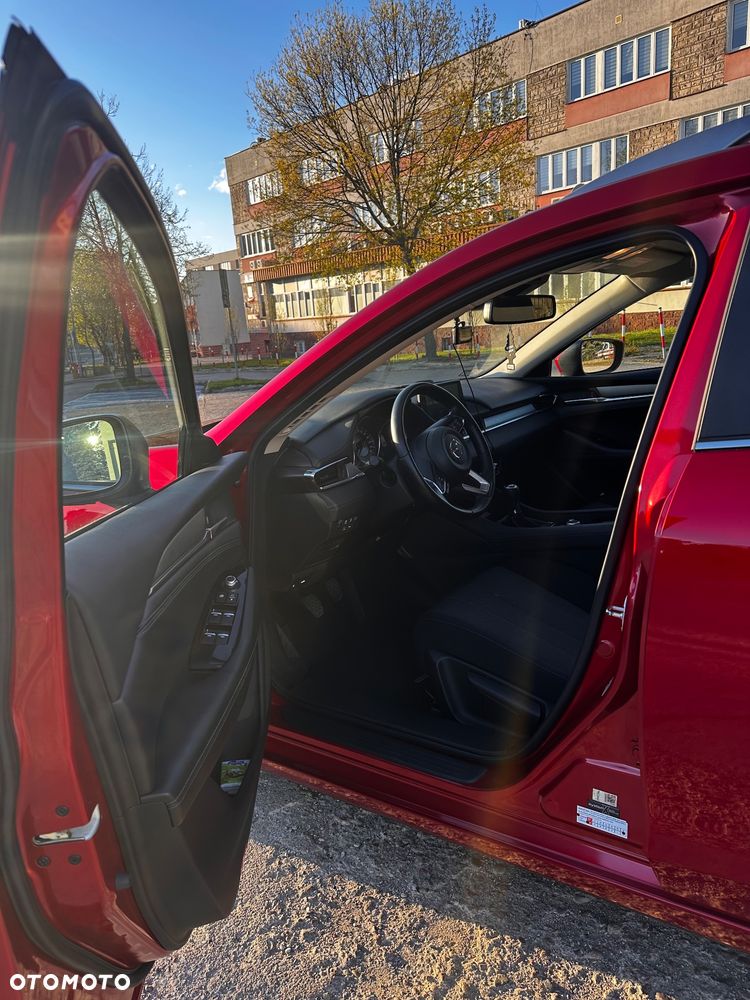 Mazda 6 - 8