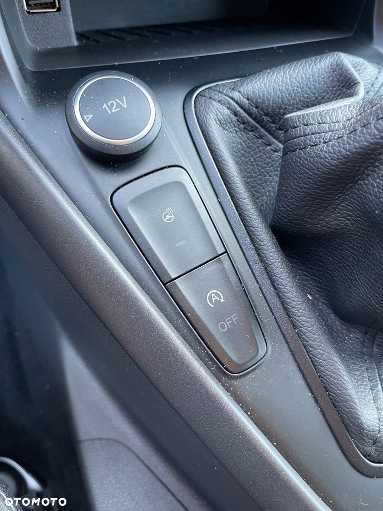 Ford Focus - 13