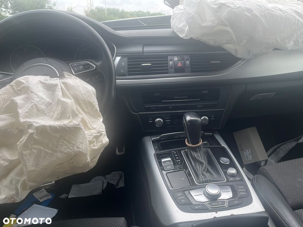 Audi A6 Avant 2.0 TDI Ultra S tronic - 11