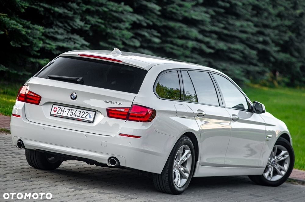 BMW Seria 5 535d xDrive Sport-Aut Modern Line - 12