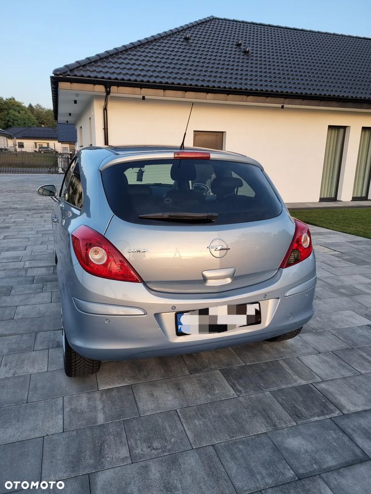 Opel Corsa - 4