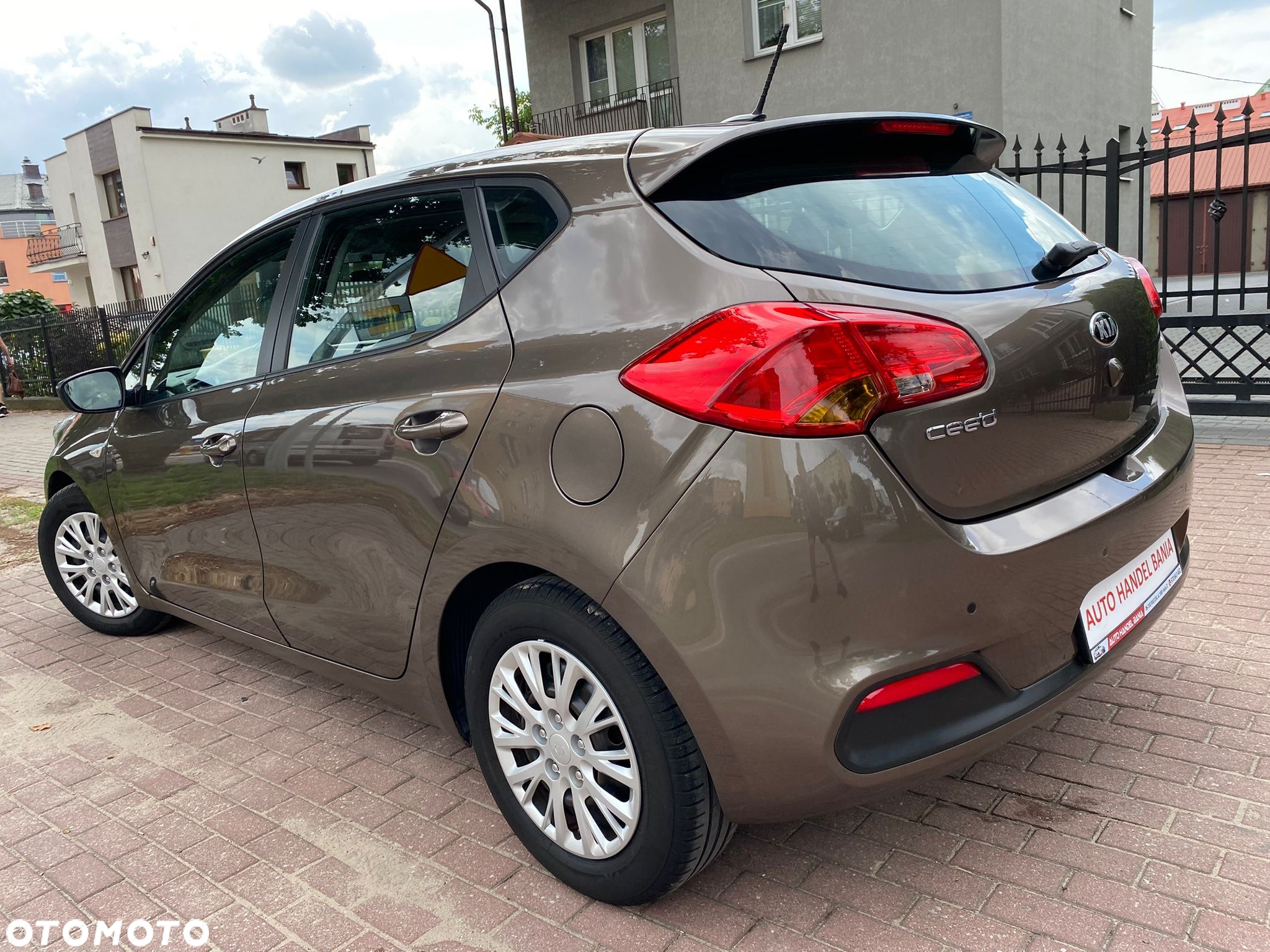 Kia Ceed Cee'd 1.6 CRDi S - 26