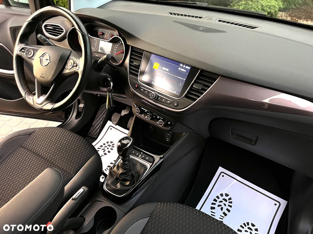 Opel Crossland X - 35