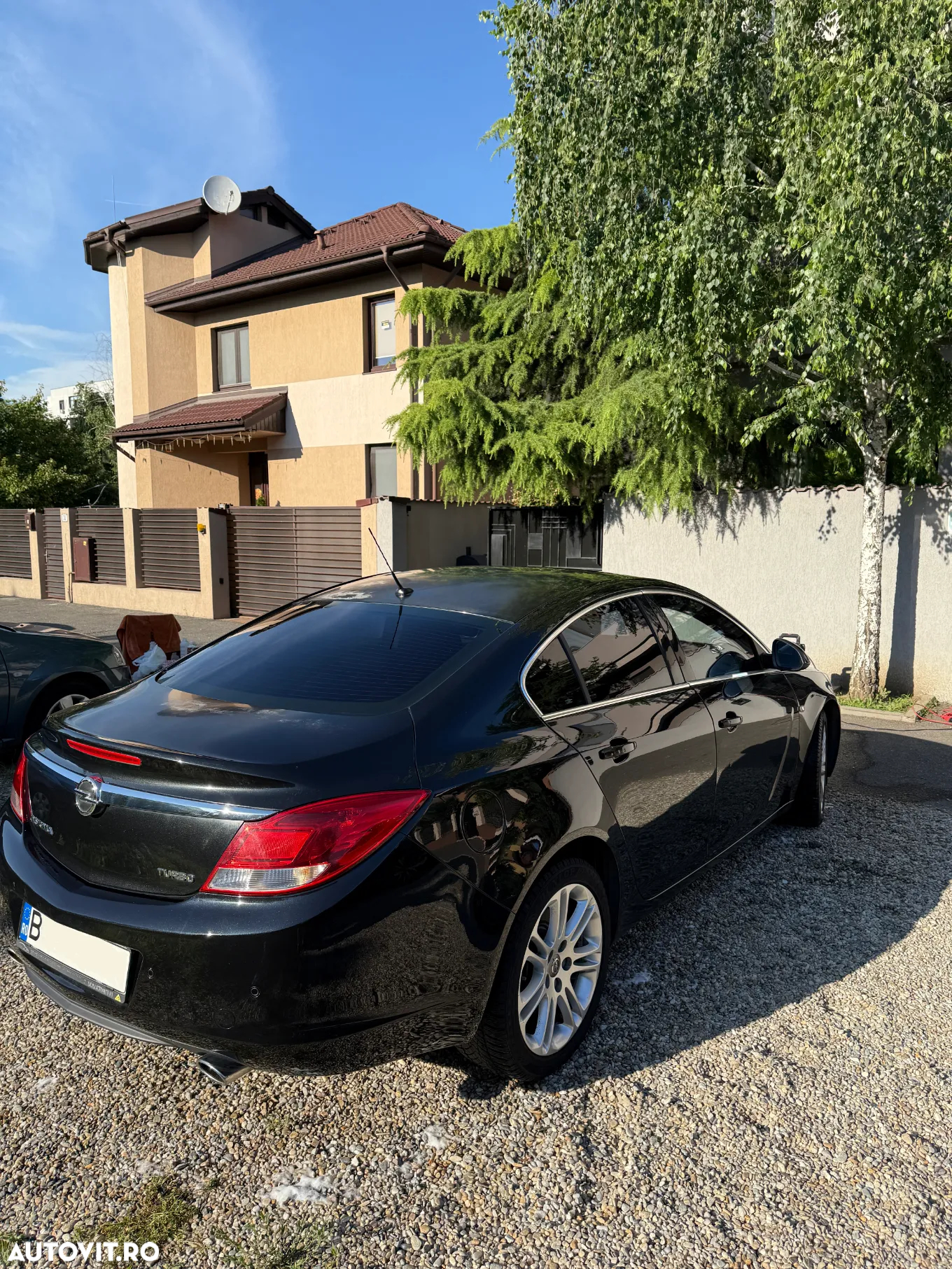 Opel Insignia 1.6 Turbo Sport - 2