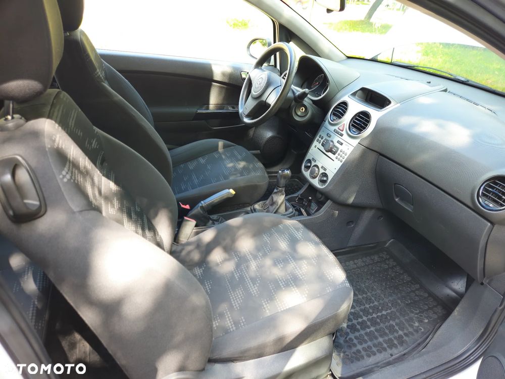 Opel Corsa - 9