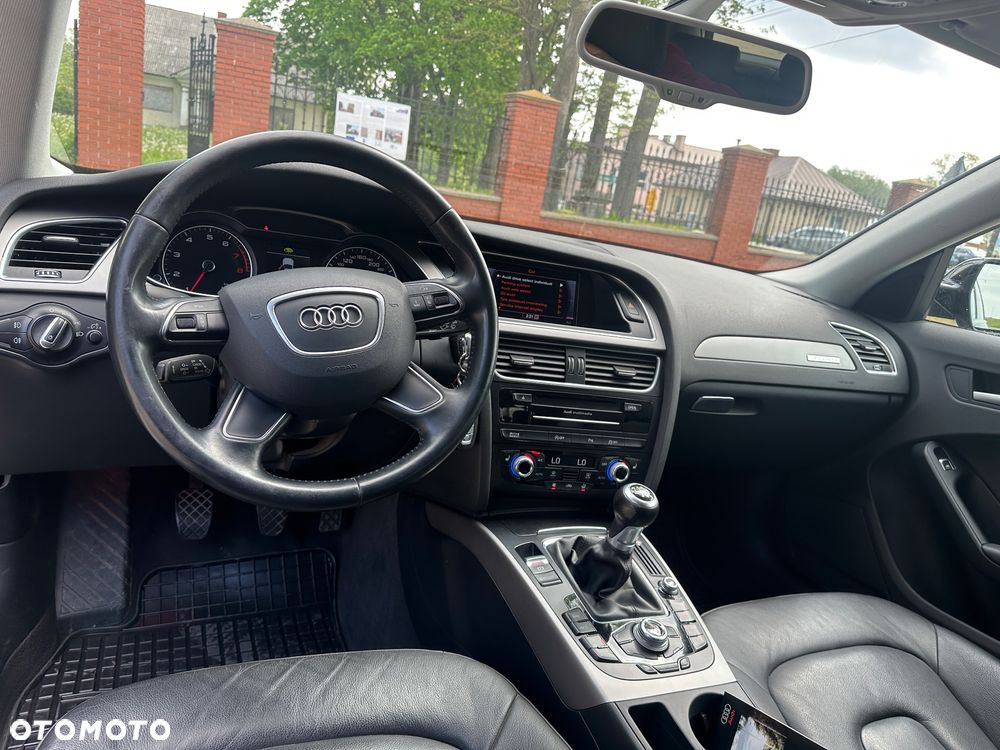 Audi A4 Avant 1.8 TFSI quattro S line Sportpaket - 23