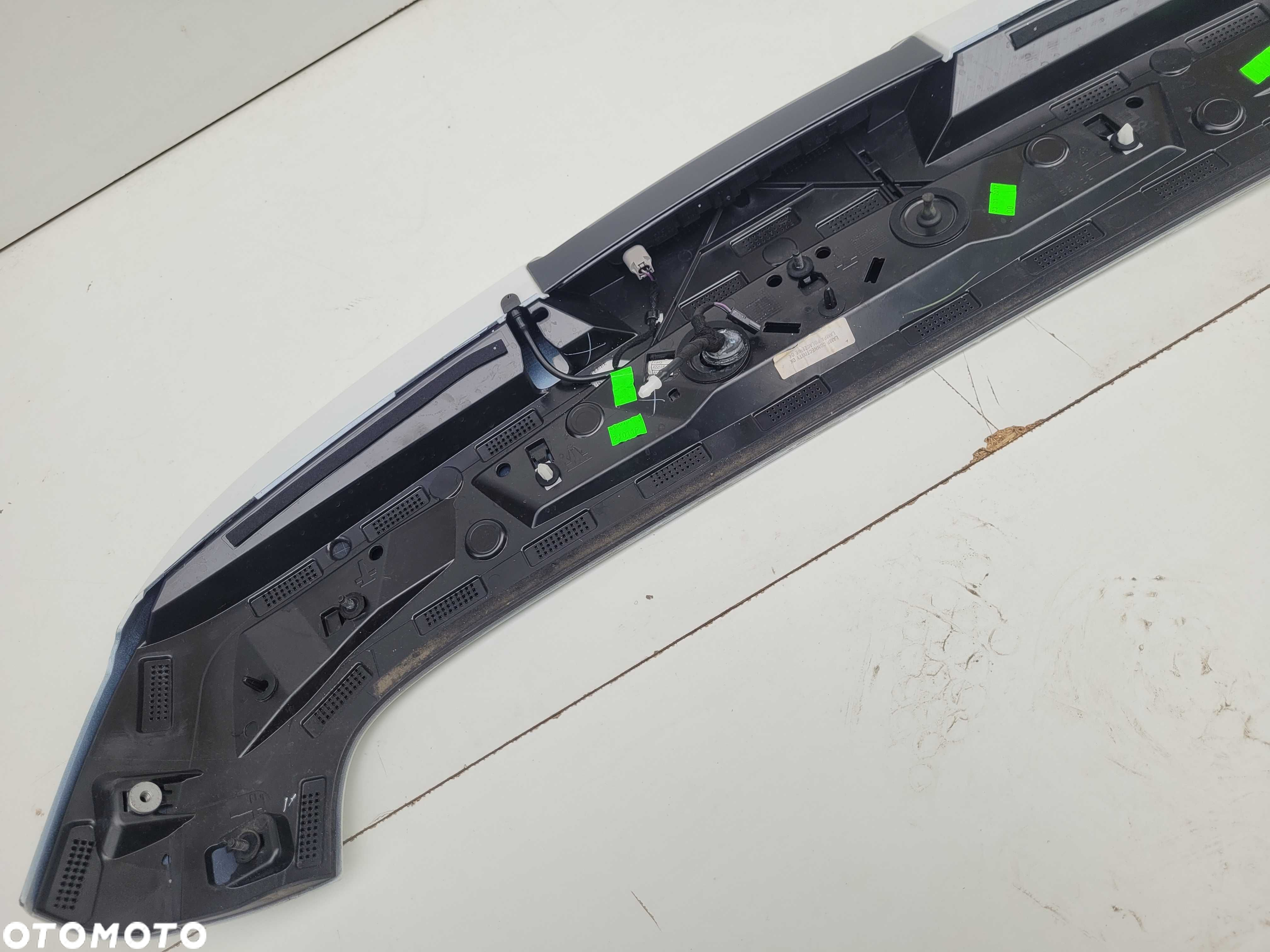 OPEL ASTRA K 5 V kombi - spoiler tylnej klapy lotka OE - kolor Y 40R - 6
