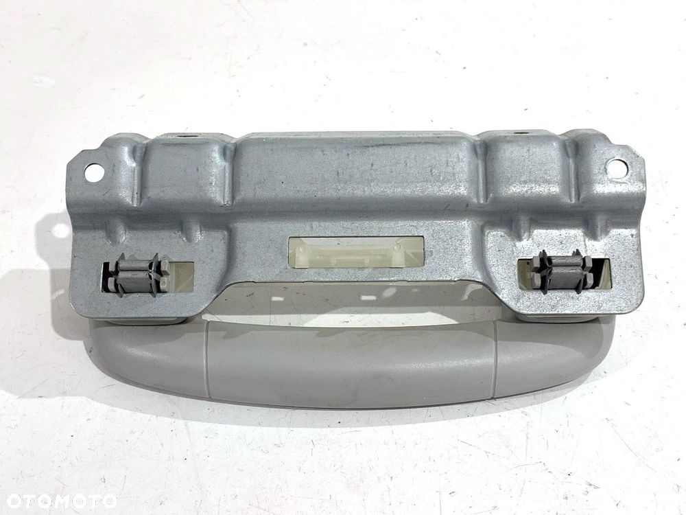 UCHWYT RĄCZKA PODSUFITKI PRZÓD PRAWA - 99.00 PLN - VW GOLF VII (5G1, BQ1, BE1, BE2) 2012 - 2022 - 3