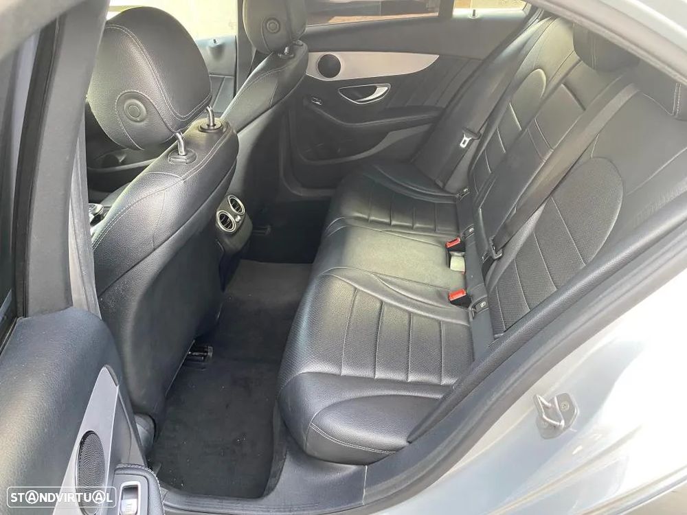 Mercedes-Benz C 220 d 9G-TRONIC AMG Line - 6